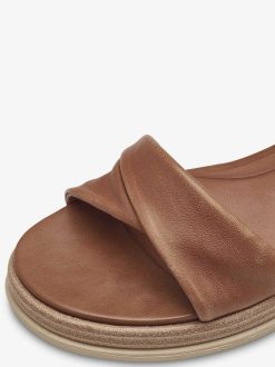 Tamaris Sandale A Talon En Cuir - Marron | Des Sandales