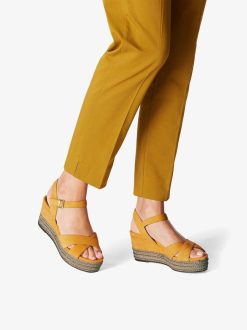 Tamaris Sandale A Talon En Cuir - Jaune | Des Sandales