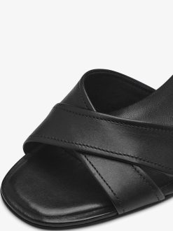 Tamaris Sandale A Talon En Cuir - Noir | Des Sandales